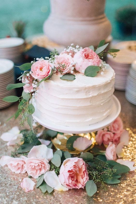 Wedding cakes in Wildwood MO